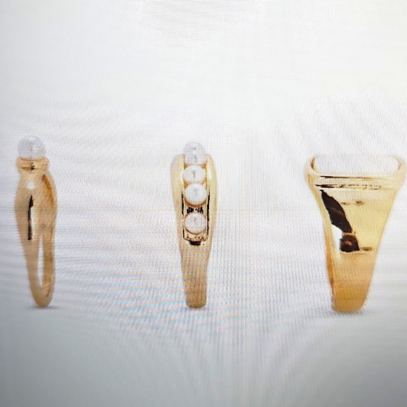 NWT Nordstrom Rack Trio Set of Gold and Imitation Pearl Rings Size 7 - Picture 6 of 6